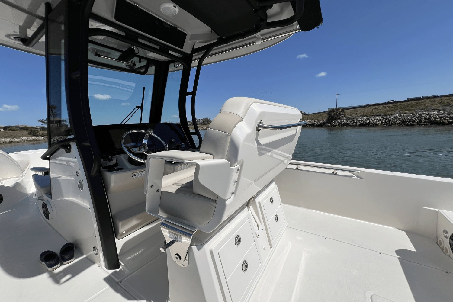 2025 Boston Whaler 280 Dauntless Image Thumbnail #61