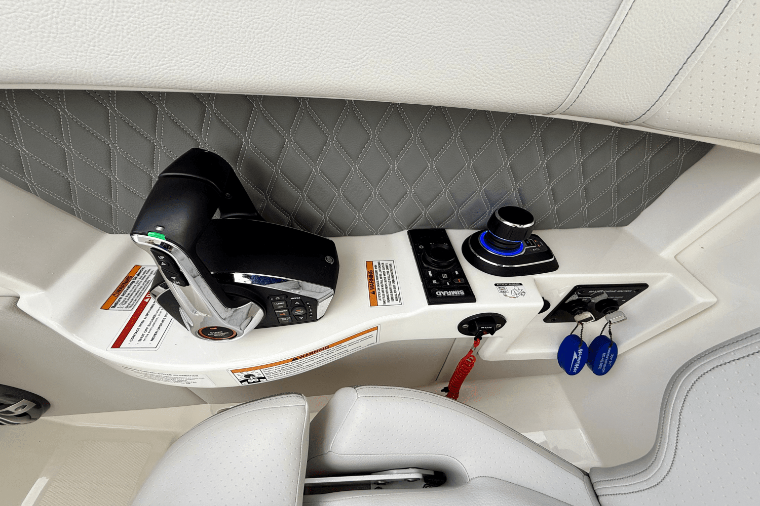 2024 Sea Ray 350 SLX-OB Image Thumbnail #33