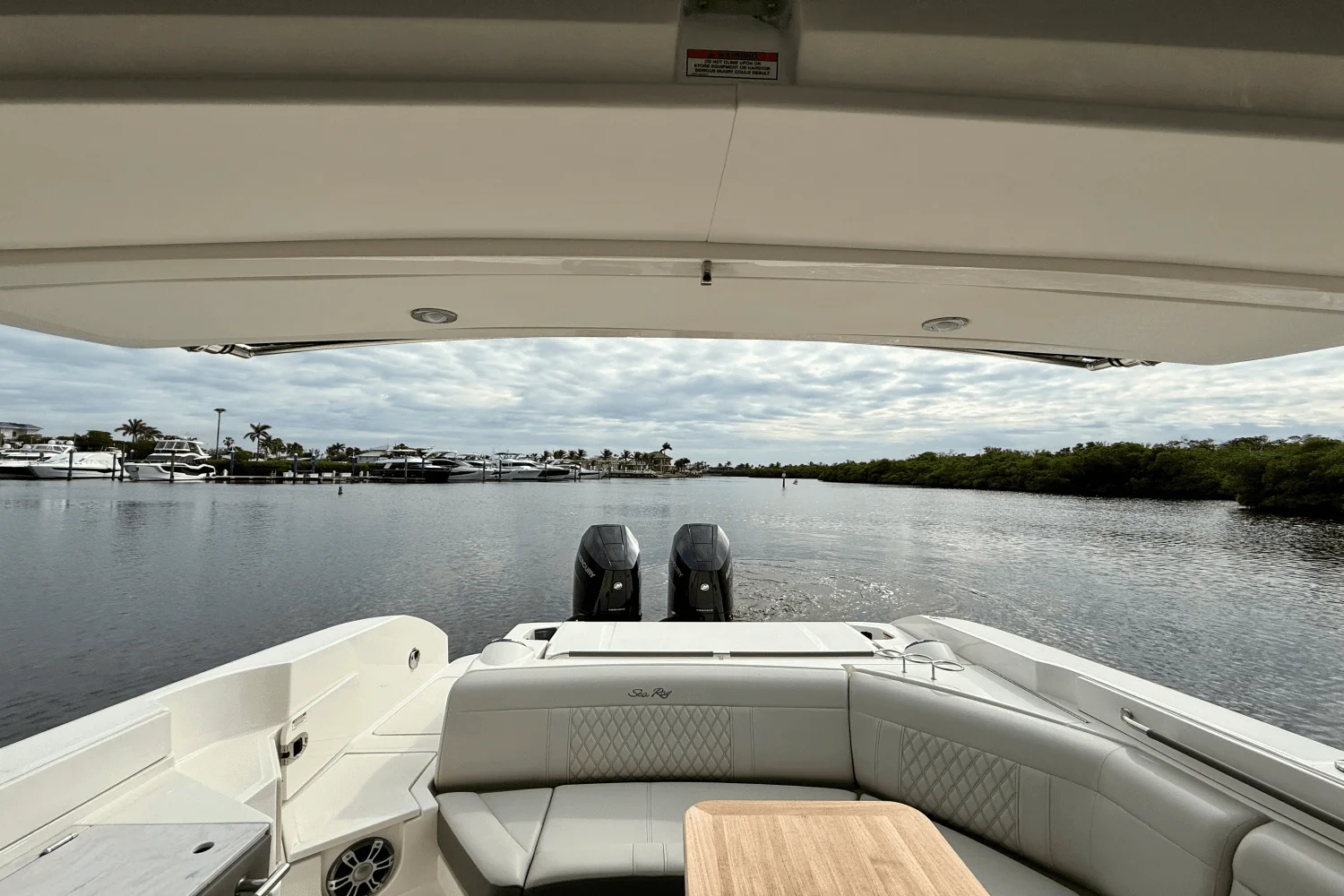 2024 Sea Ray 350 SLX-OB Image Thumbnail #14