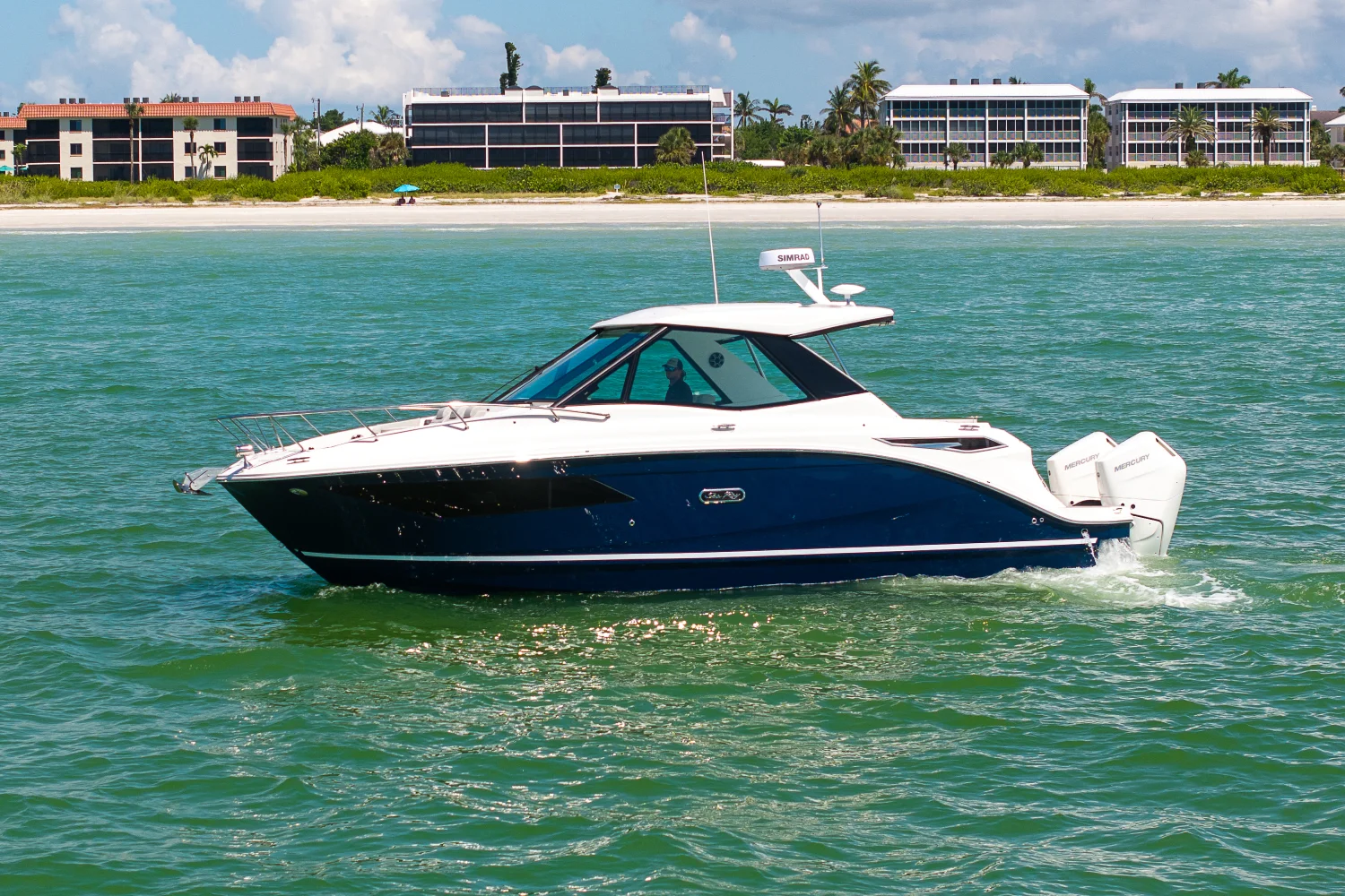 2026 Sea Ray Sundancer 320 Outboard Image Thumbnail #35