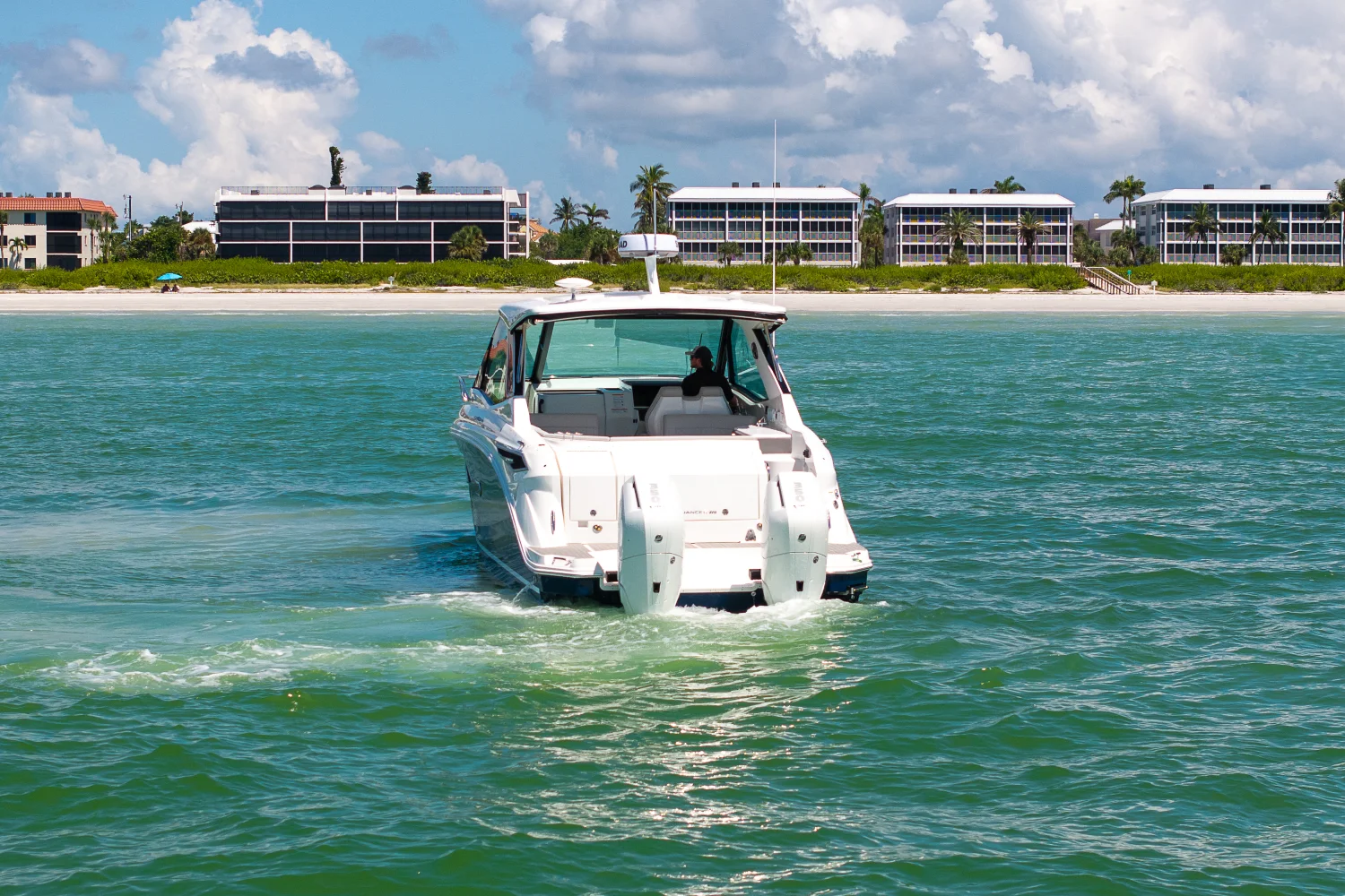 2026 Sea Ray Sundancer 320 Outboard Image Thumbnail #42