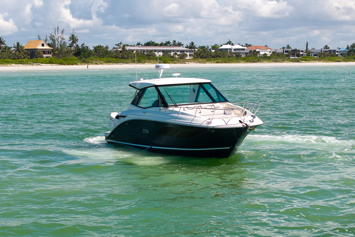 2026 Sea Ray Sundancer 320 Outboard Image Thumbnail #47
