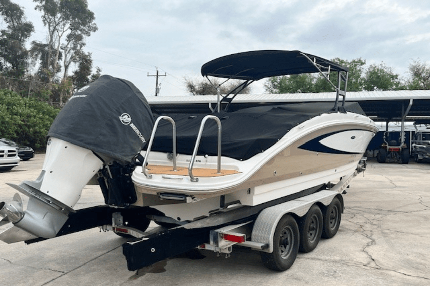 2017 Sea Ray 270 SDX OUTBOARD Image Thumbnail #8