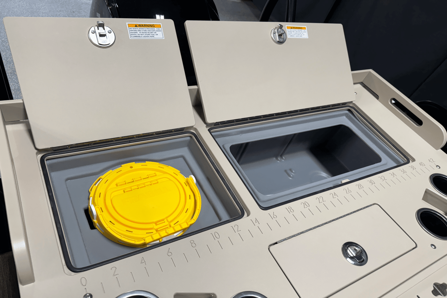 2025 Premier 230 Sunsation Image Thumbnail #72