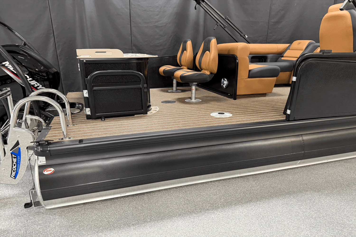 2025 Premier 230 Sunsation Image Thumbnail #3