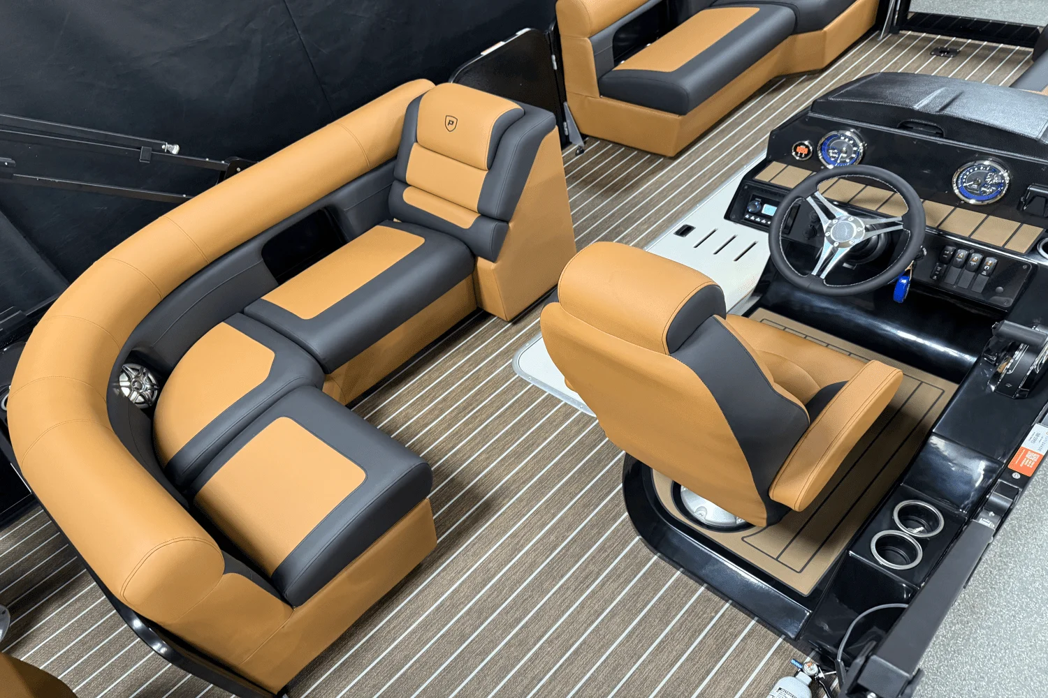 2025 Premier 230 Sunsation Image Thumbnail #13