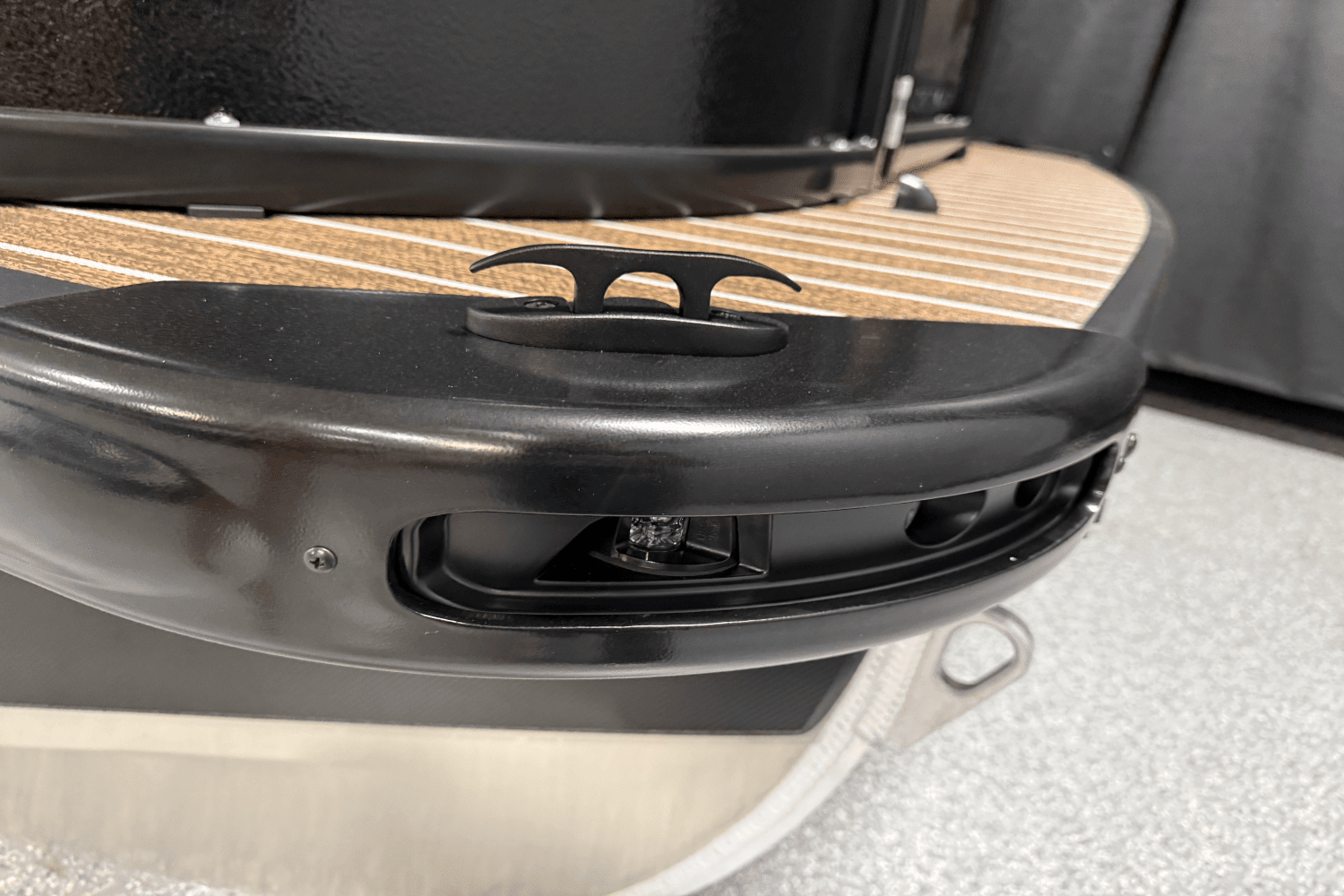 2025 Premier 230 Sunsation Image Thumbnail #19