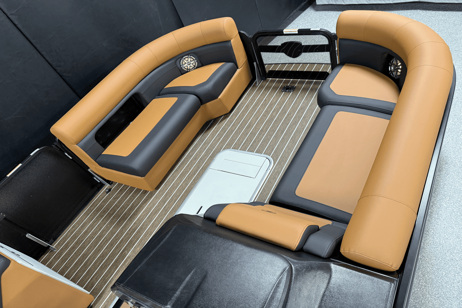 2025 Premier 230 Sunsation Image Thumbnail #16