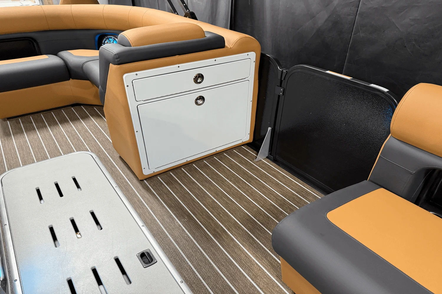 2025 Premier 230 Sunsation Image Thumbnail #45