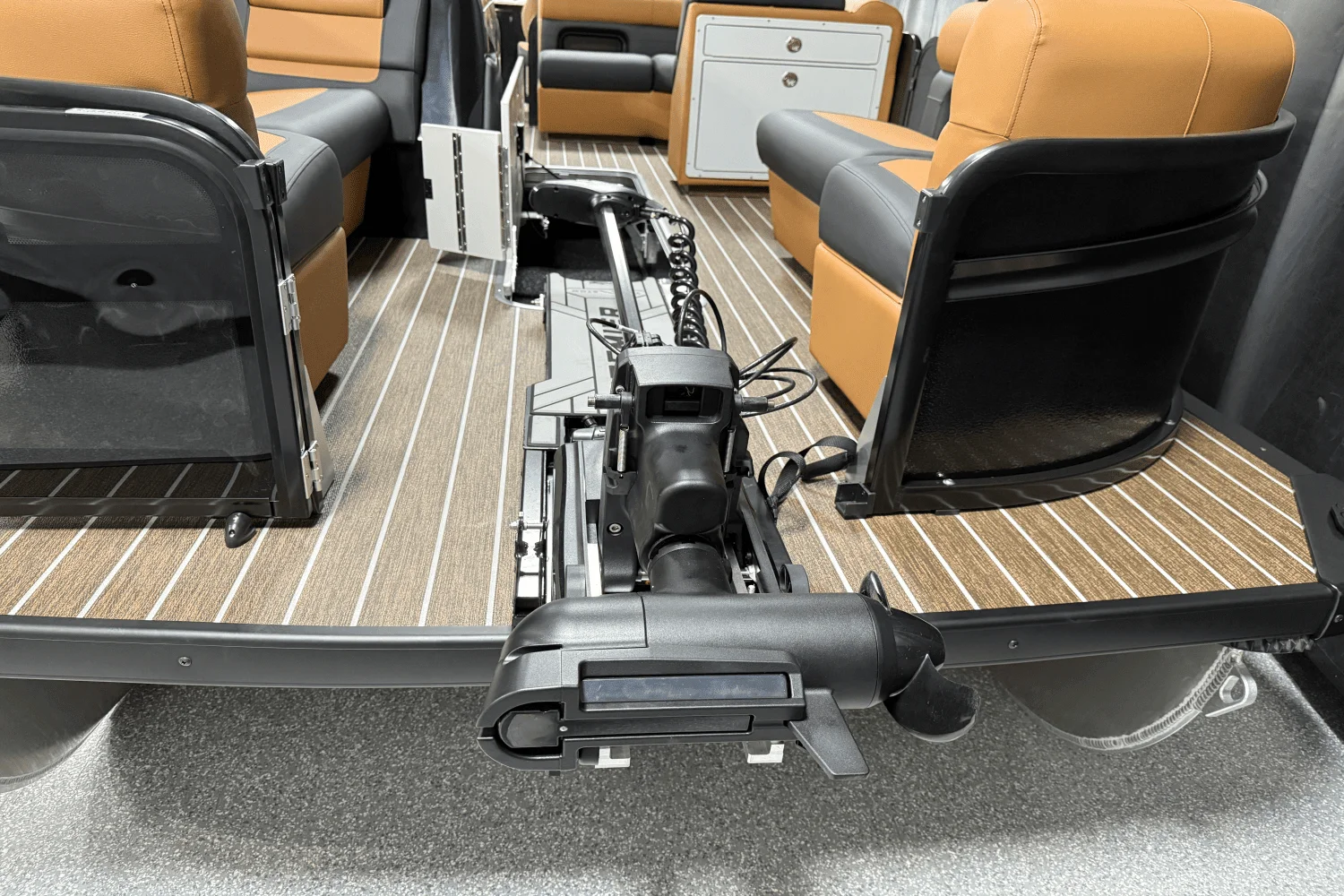 2025 Premier 230 Sunsation Image Thumbnail #37