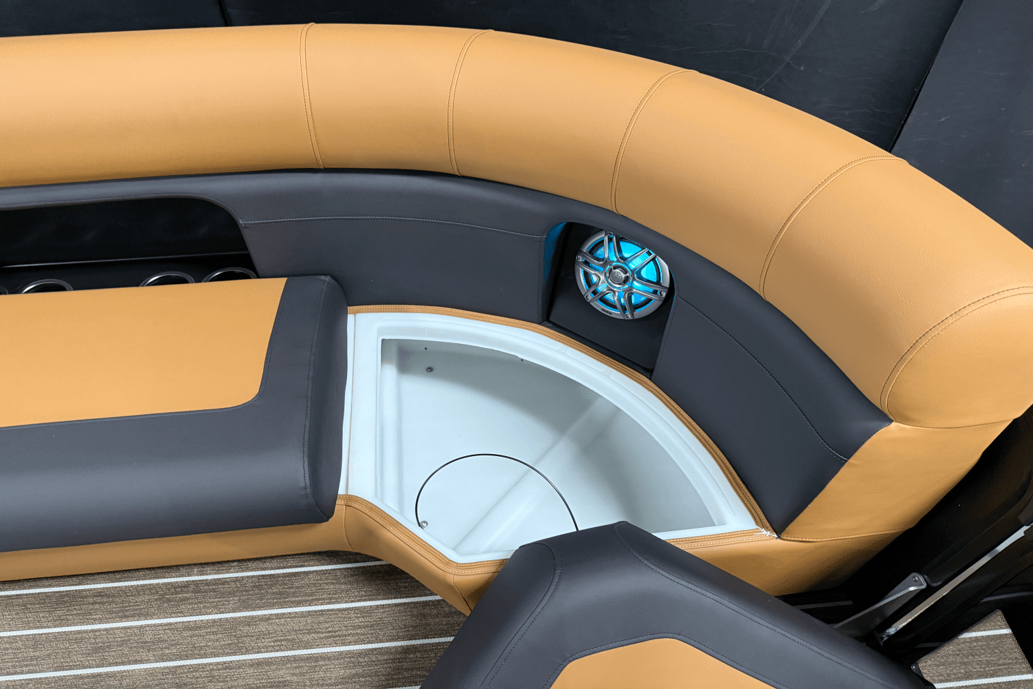 2025 Premier 230 Sunsation Image Thumbnail #31