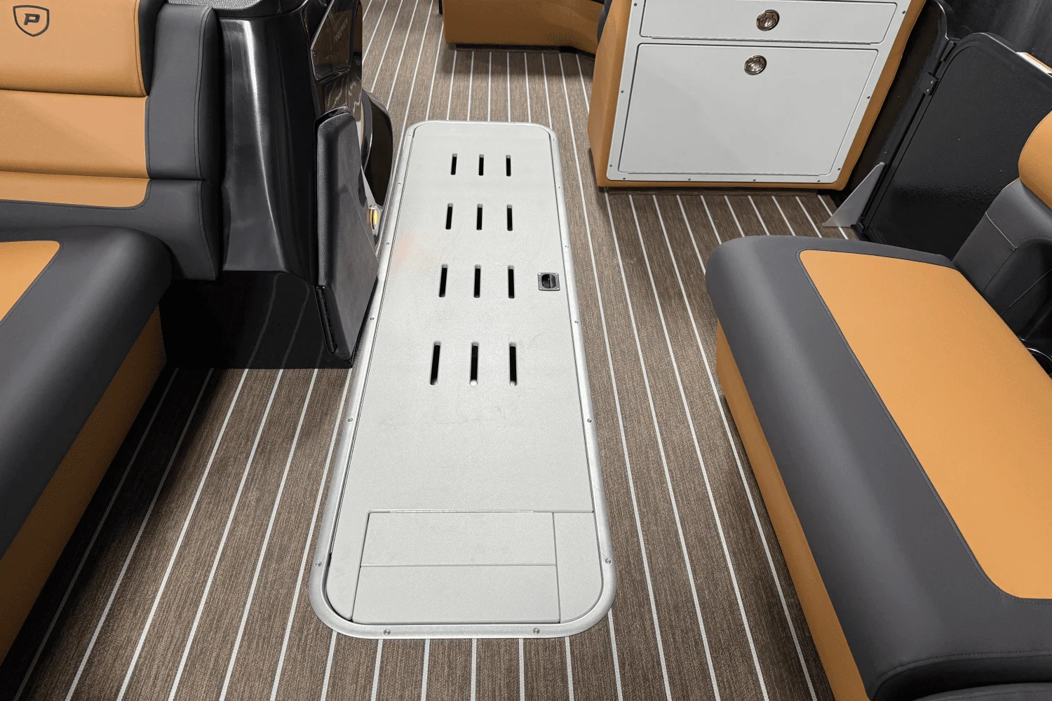 2025 Premier 230 Sunsation Image Thumbnail #34