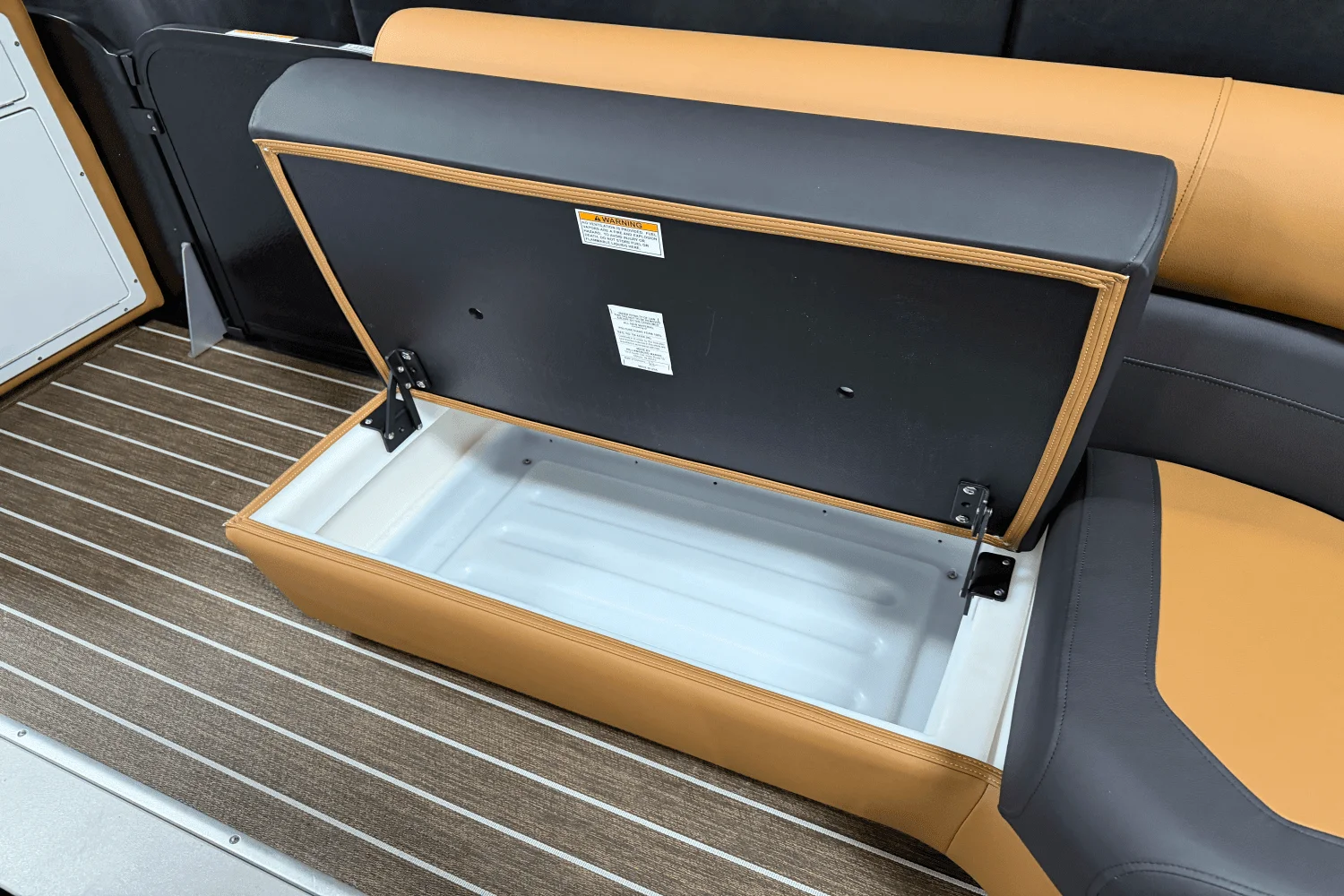 2025 Premier 230 Sunsation Image Thumbnail #32