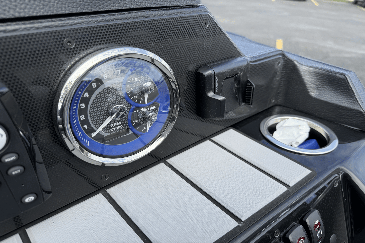 2025 Premier 230 Sunsation Image Thumbnail #47