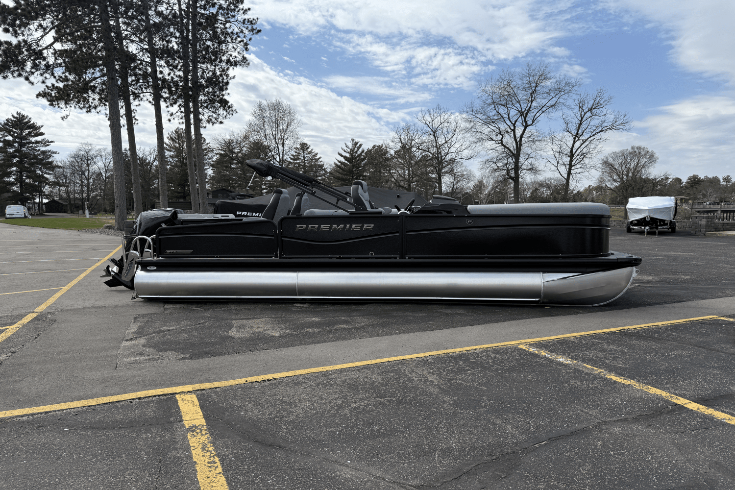 2025 Premier 230 Sunsation Image Thumbnail #1