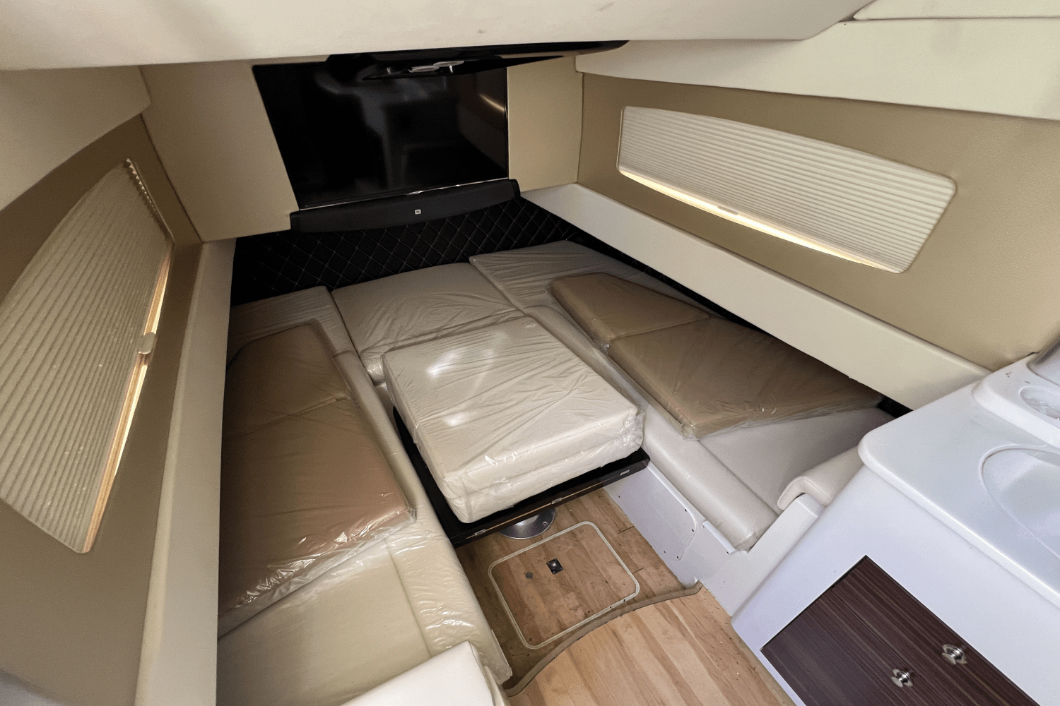 2016 Scout 420 LXF Image Thumbnail #12