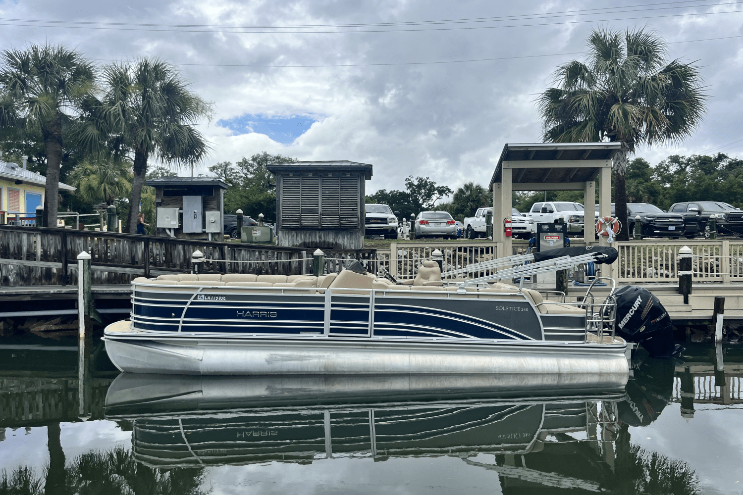 2015 Harris Solstice 240 Image Thumbnail #1