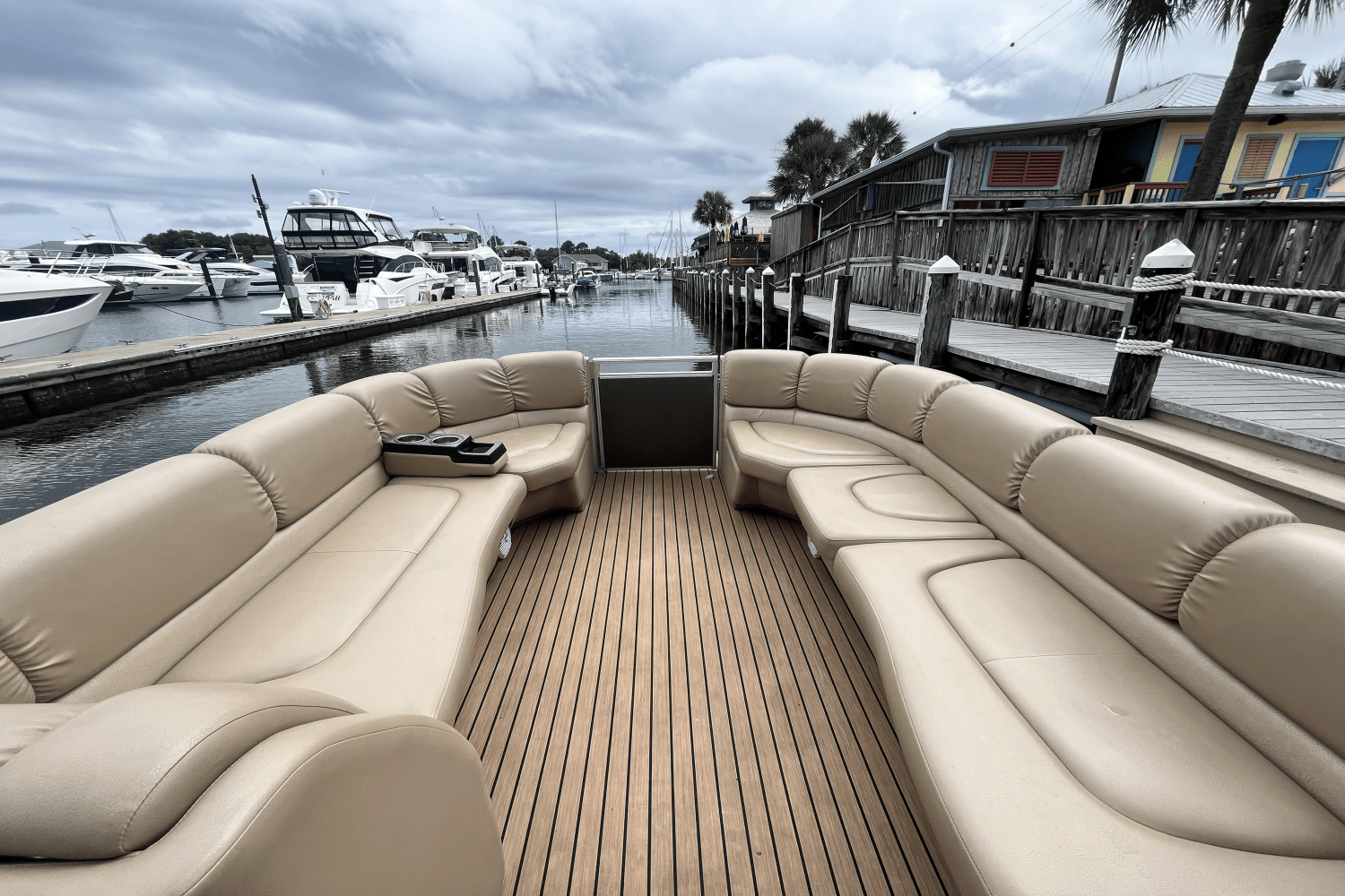 2015 Harris Solstice 240 Image Thumbnail #10