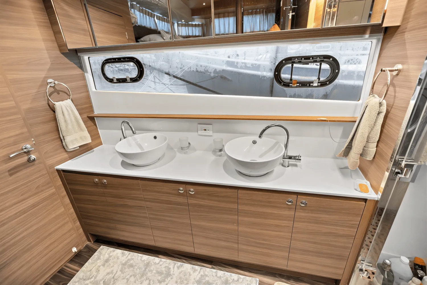 2022 Aquila 54 Image Thumbnail #46