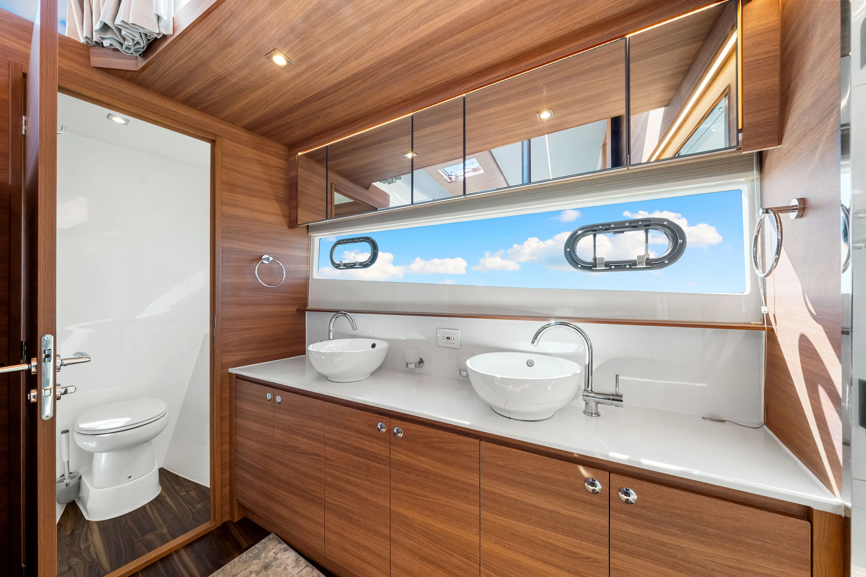 2022 Aquila 54 Image Thumbnail #97