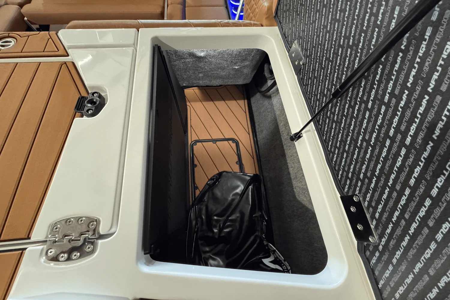 2025 Nautique Super Air Nautique GS24 Image Thumbnail #11