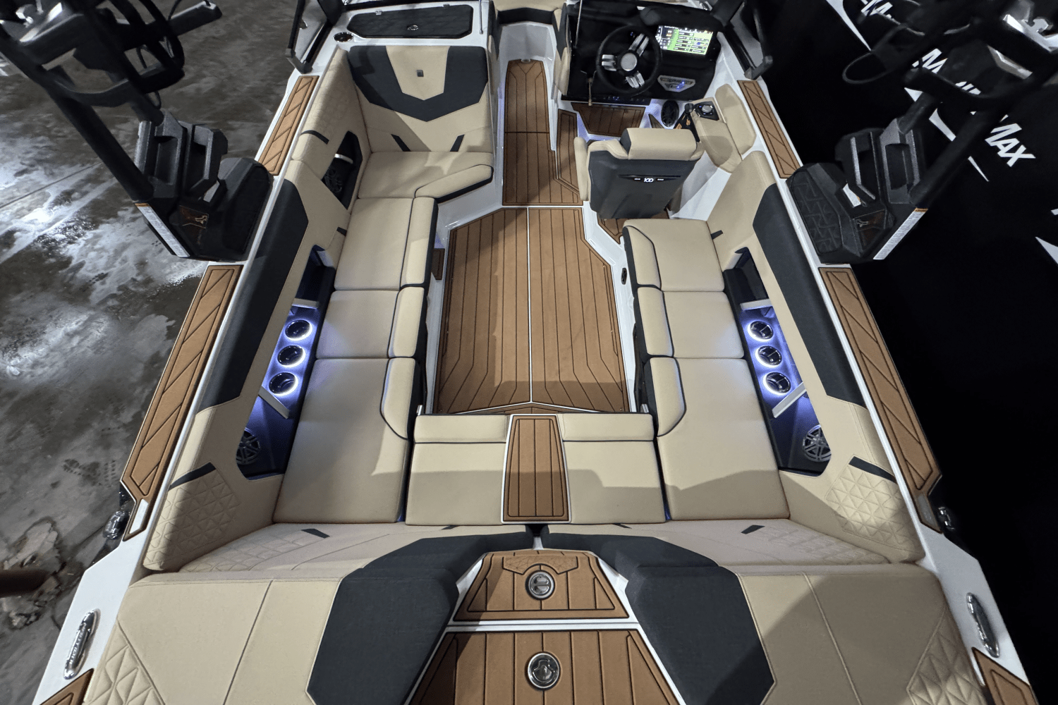 2025 Nautique Super Air Nautique GS22 Image Thumbnail #10