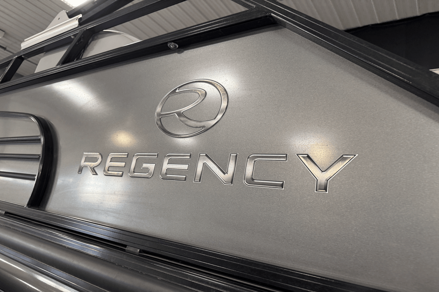 2018 Regency 254 LE Image Thumbnail #20