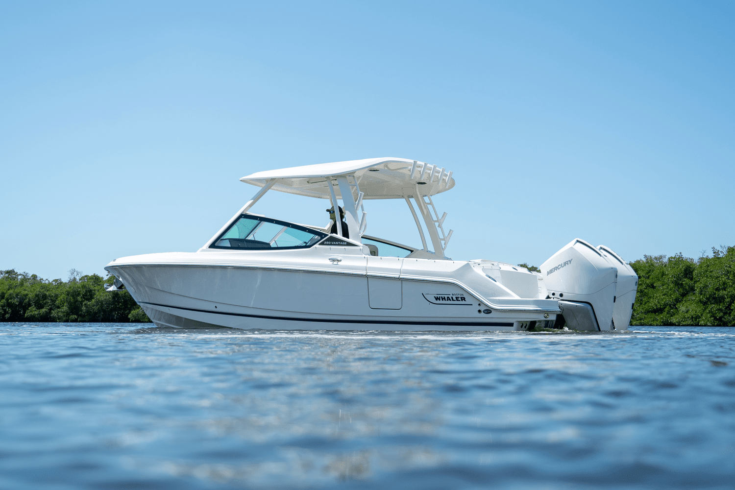 2025 Boston Whaler 280 Vantage Image Thumbnail #31