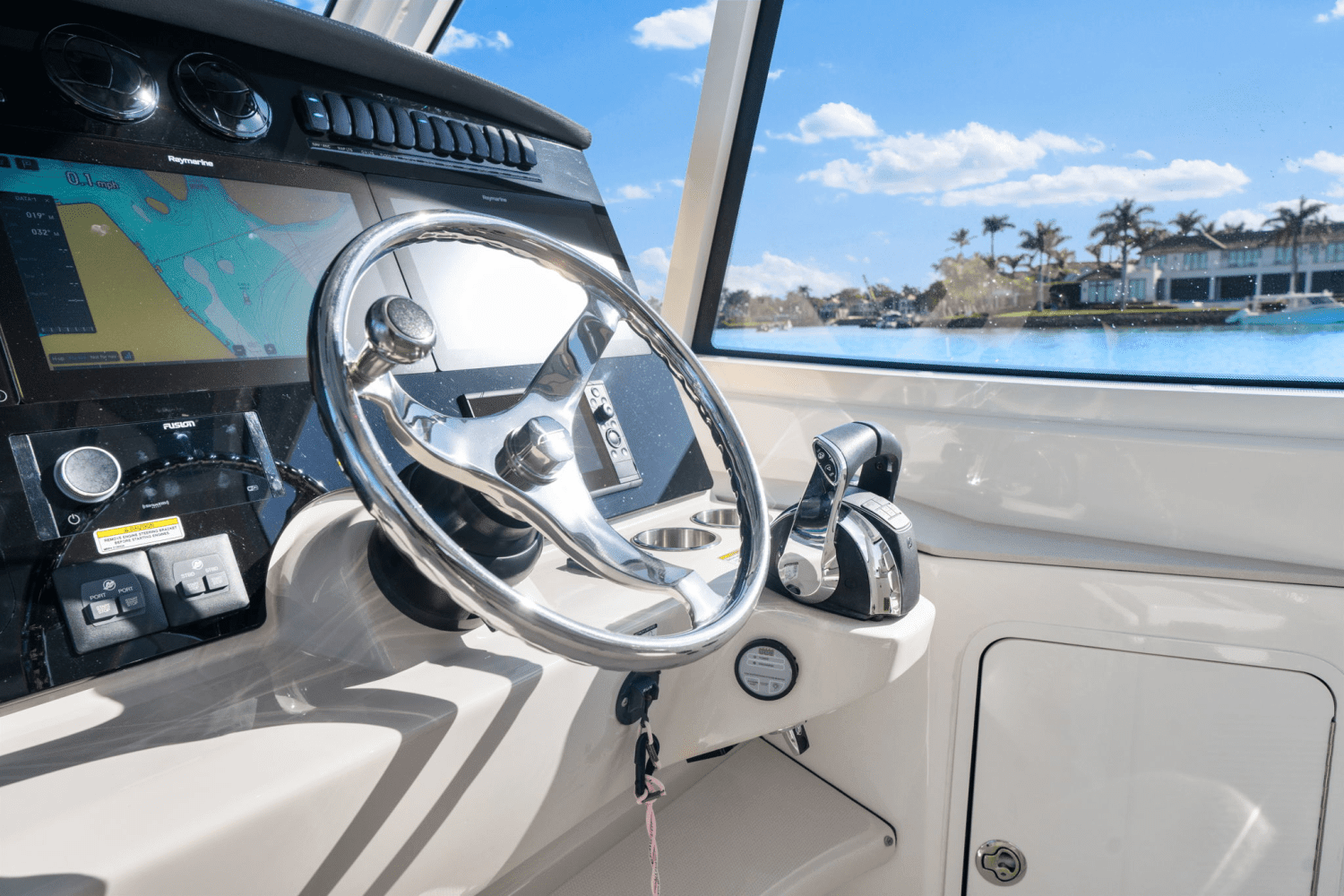 2021 Boston Whaler 380 REALM Image Thumbnail #30