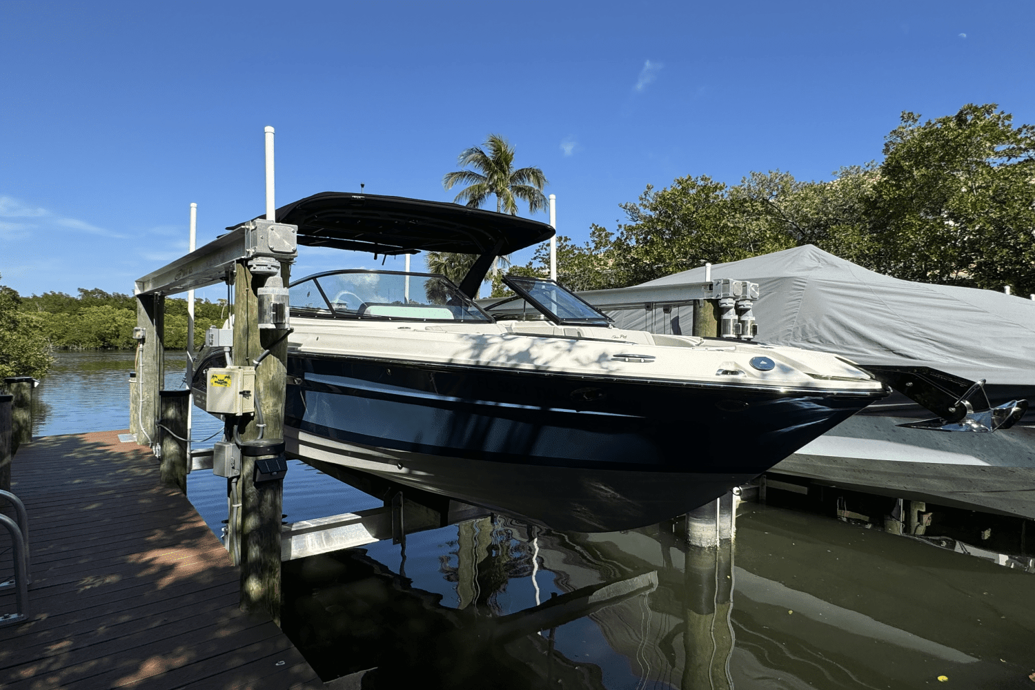 2024 Sea Ray 280 SLX OUTBOARD Image Thumbnail #2