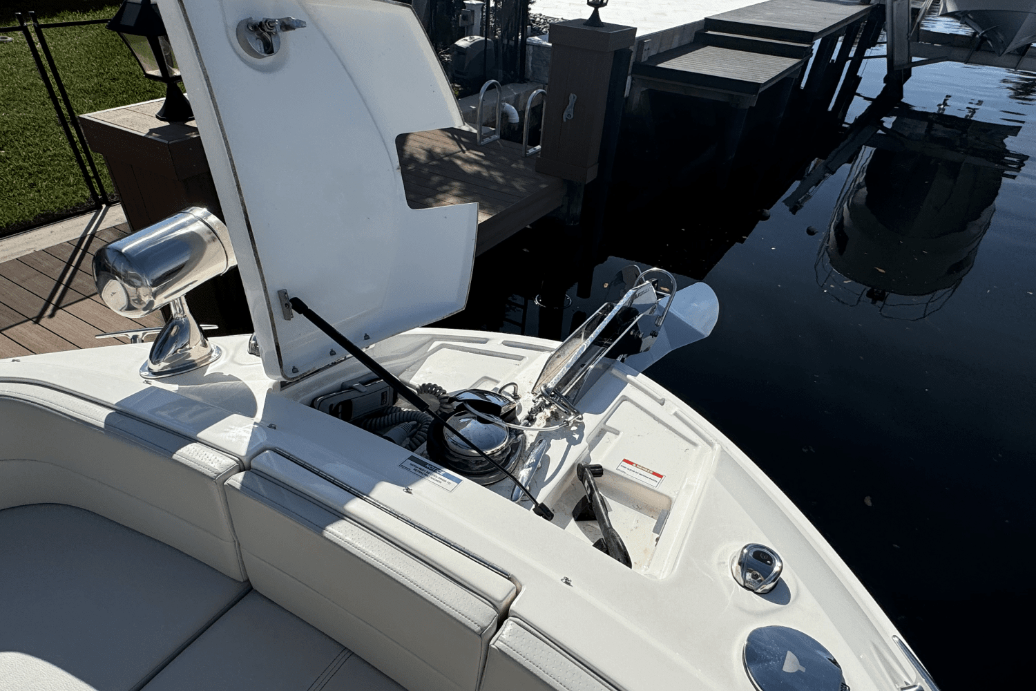 2023 Sea Ray 310 SLX OUTBOARD Image Thumbnail #12