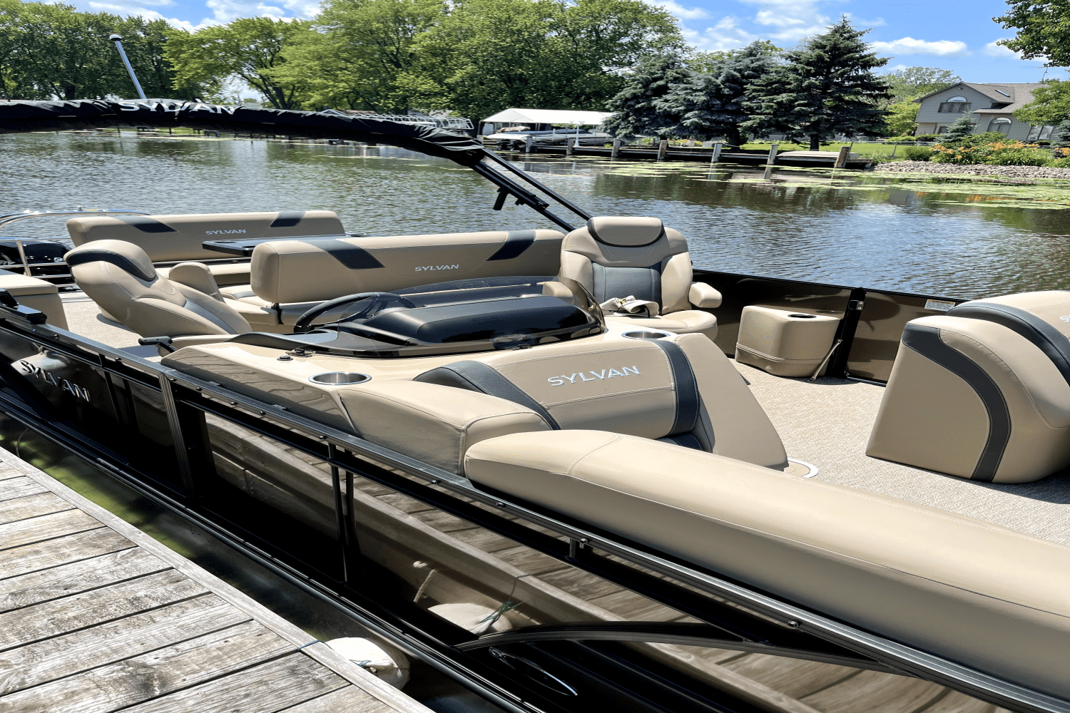 2022 Sylvan
                                                             L3DLZ Image Thumbnail #2