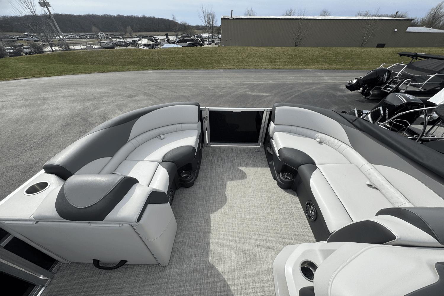 2024 Avalon
                                                             LSZ2185QL Image Thumbnail #39