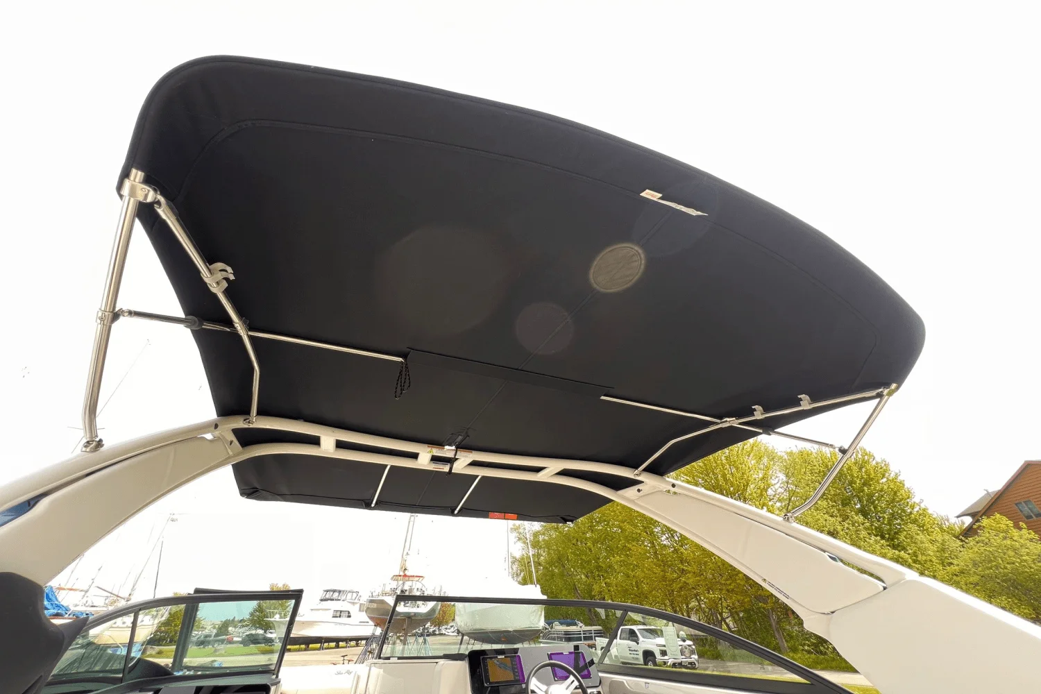 2025 Sea Ray SDX 270 Outboard Image Thumbnail #23