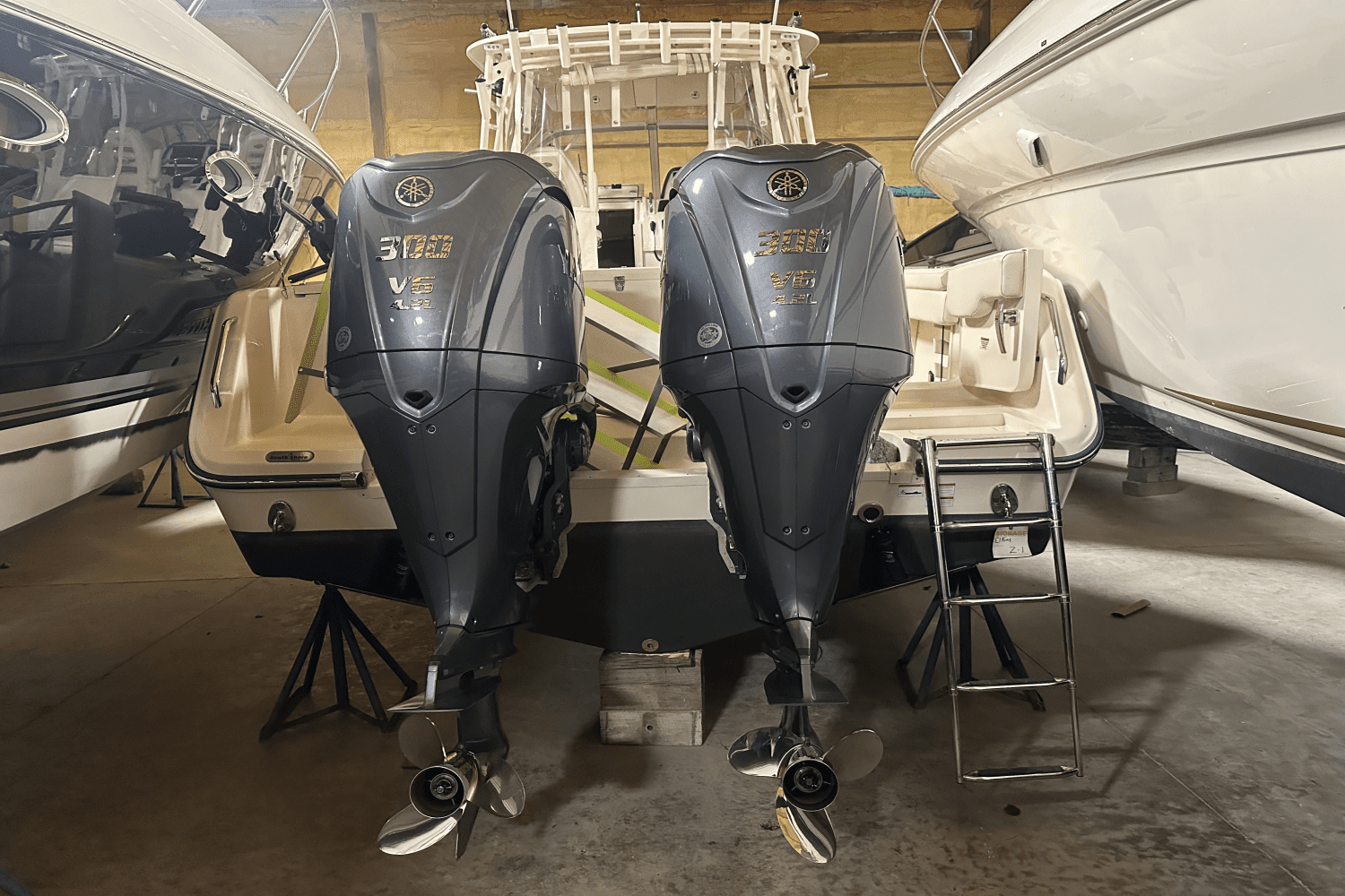 2021 Grady-White
                                                             300 MARLIN Image Thumbnail #3