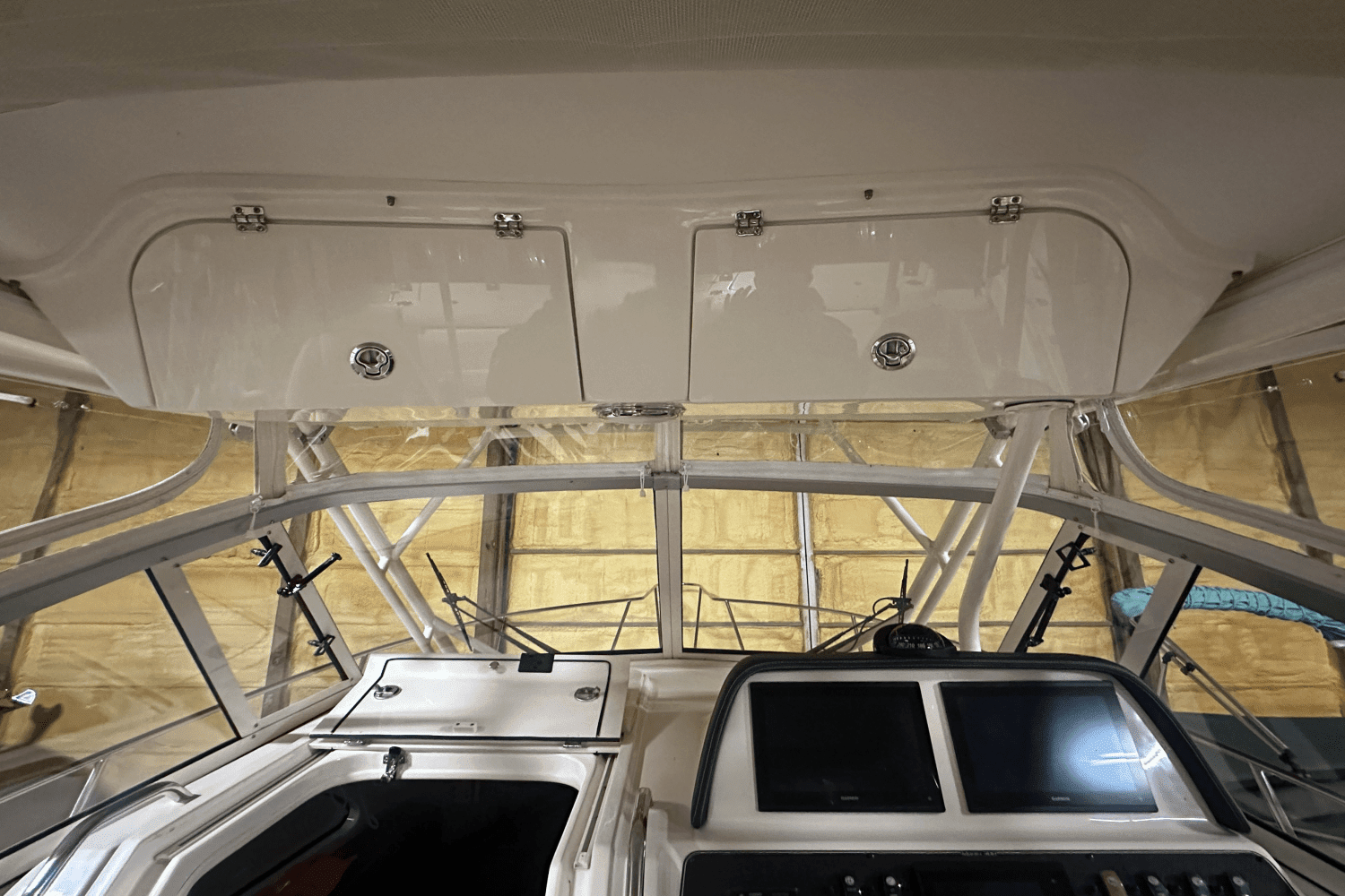 2021 Grady-White
                                                             300 MARLIN Image Thumbnail #13
