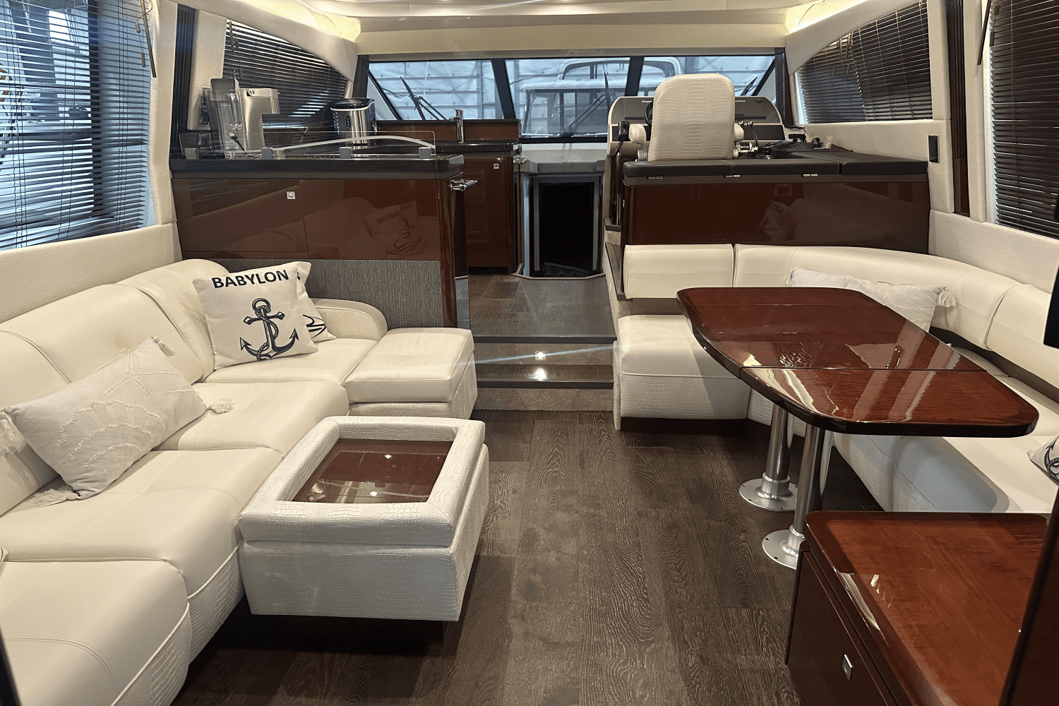 2017 Sea Ray
                                                             510 FLY Image Thumbnail #25