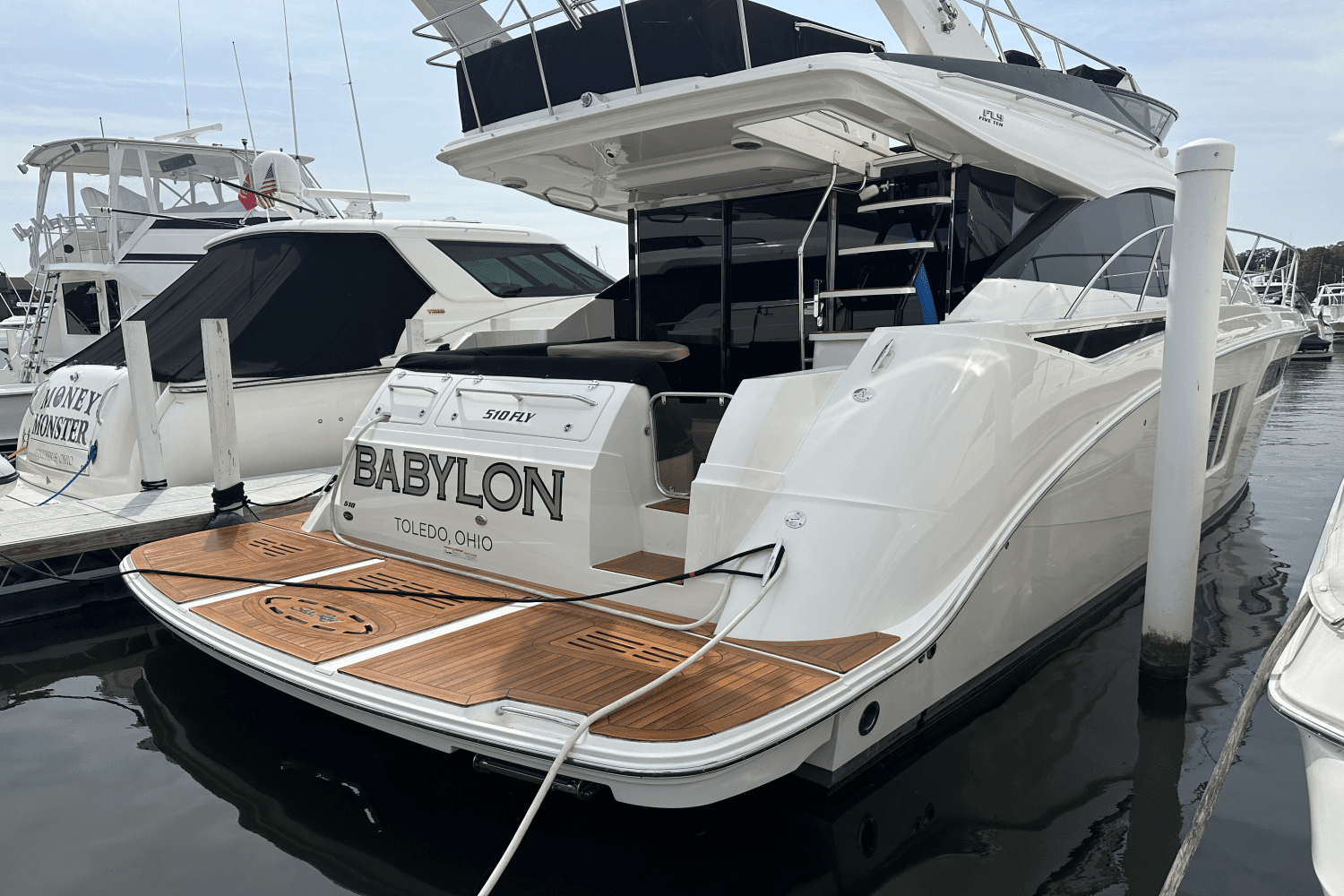 2017 Sea Ray
                                                             510 FLY Image Thumbnail #4
