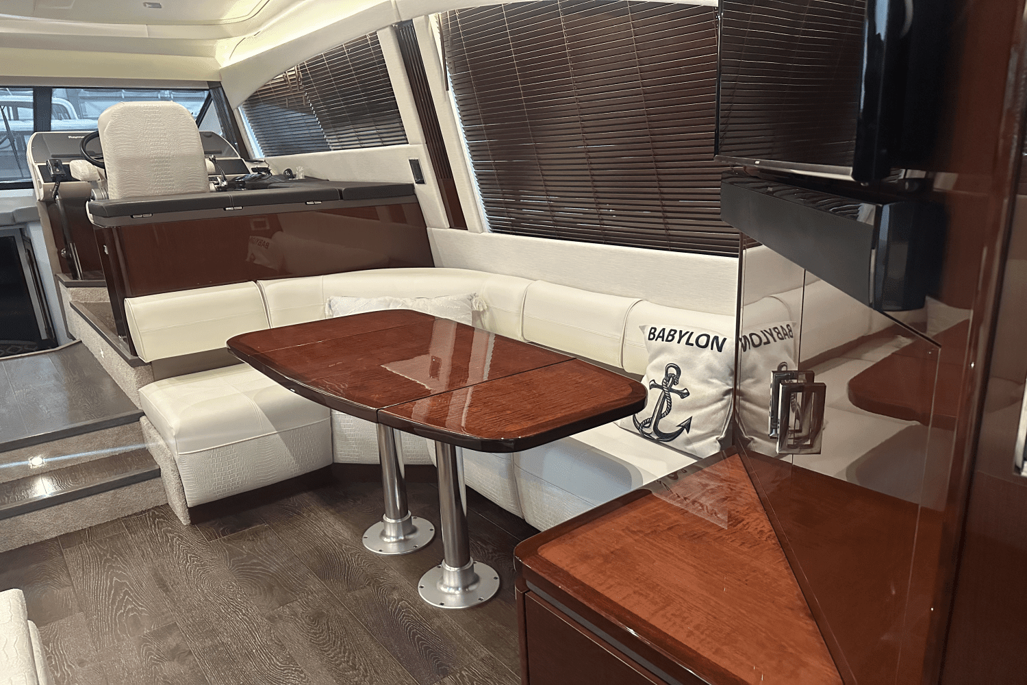 2017 Sea Ray
                                                             510 FLY Image Thumbnail #26