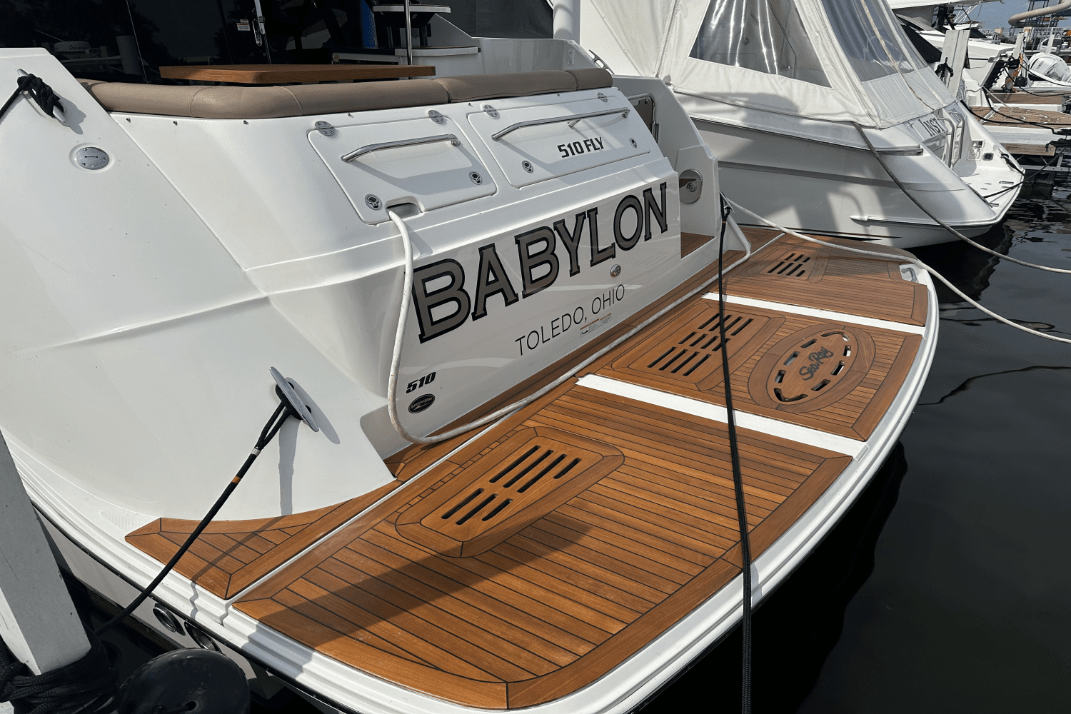 2017 Sea Ray
                                                             510 FLY Image Thumbnail #6
