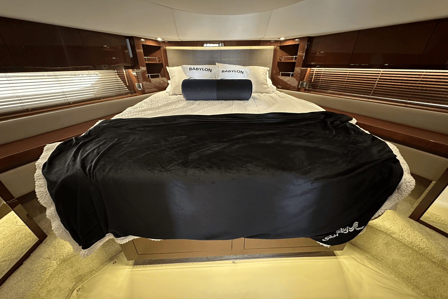 2017 Sea Ray
                                                             510 FLY Image Thumbnail #44