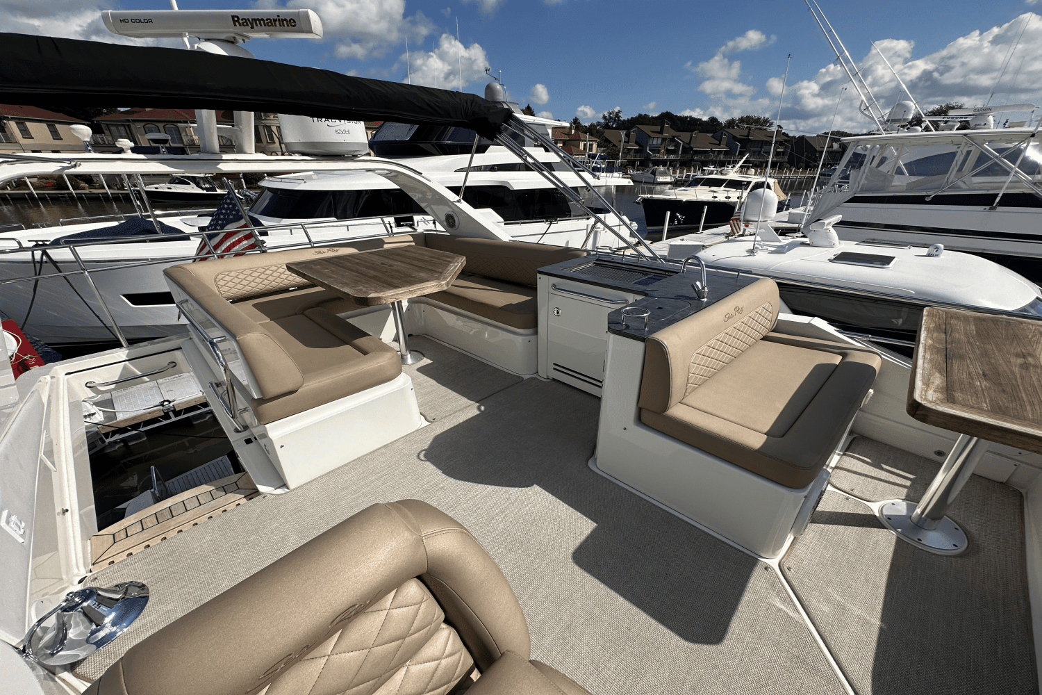 2017 Sea Ray
                                                             510 FLY Image Thumbnail #18