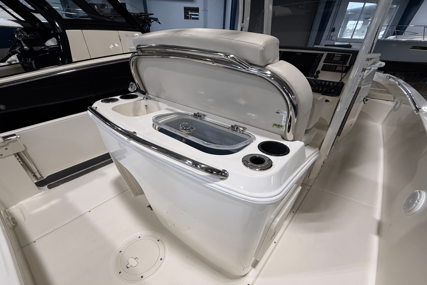 2019 Boston Whaler 270 Dauntless Image Thumbnail #18