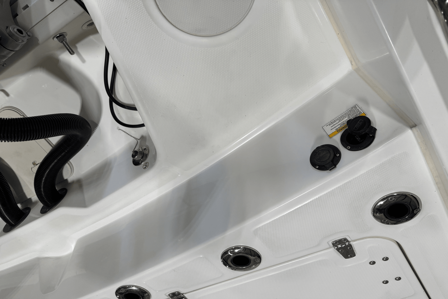 2019 Boston Whaler 270 Dauntless Image Thumbnail #16