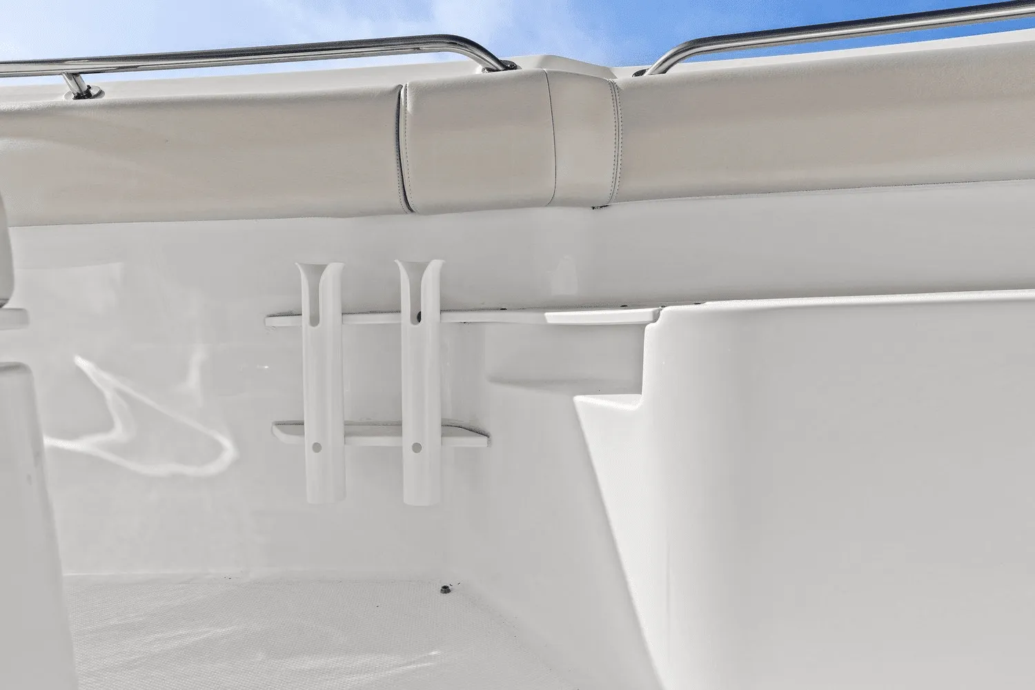 2021 Boston Whaler 230 OUTRAGE Image Thumbnail #24