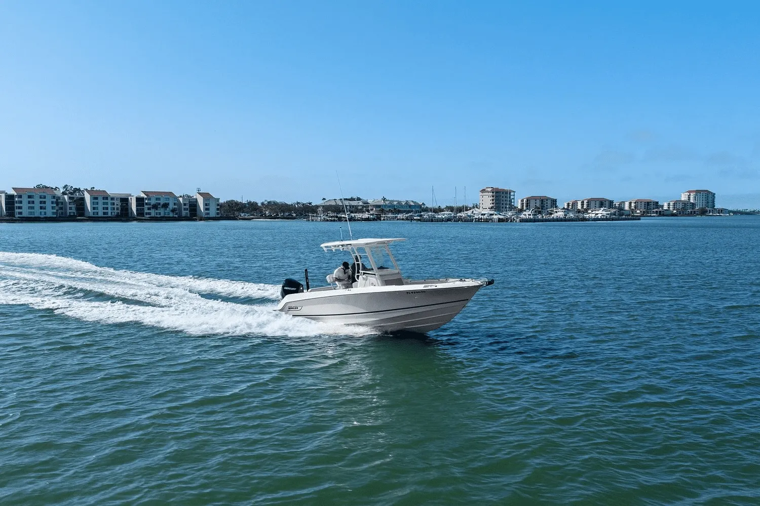 2021 Boston Whaler 230 OUTRAGE Image Thumbnail #12