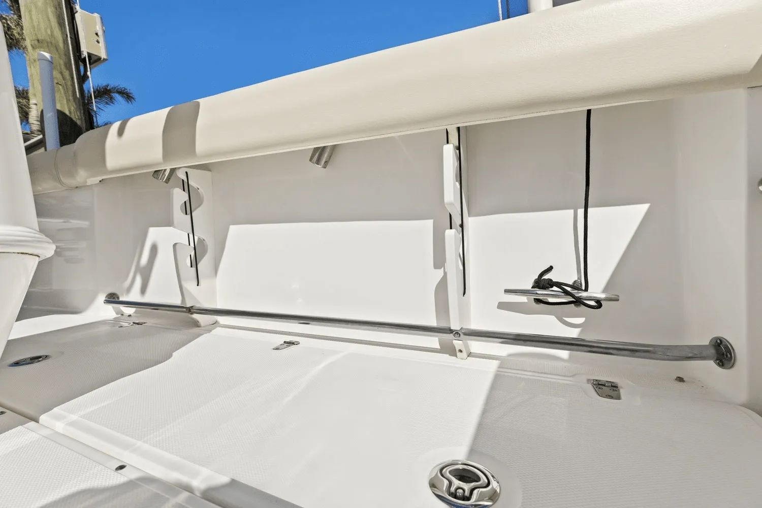 2021 Boston Whaler 230 OUTRAGE Image Thumbnail #29
