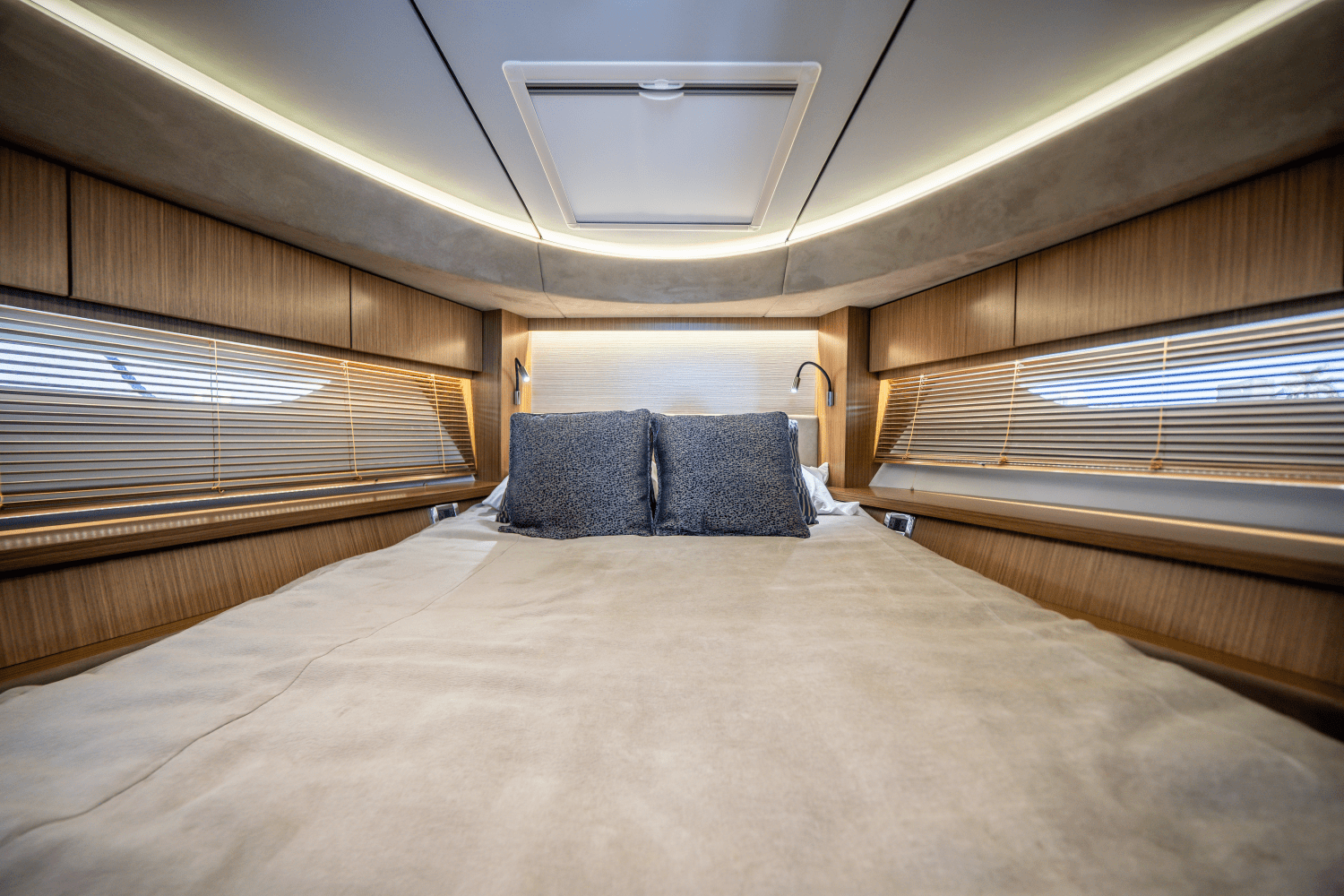 2018 Sea Ray 59 FLY Image Thumbnail #37