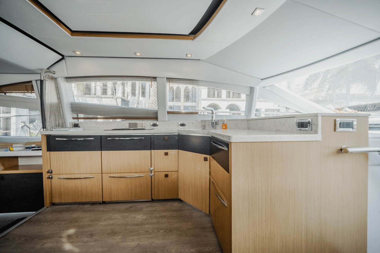 2018 Sea Ray 59 FLY Image Thumbnail #18