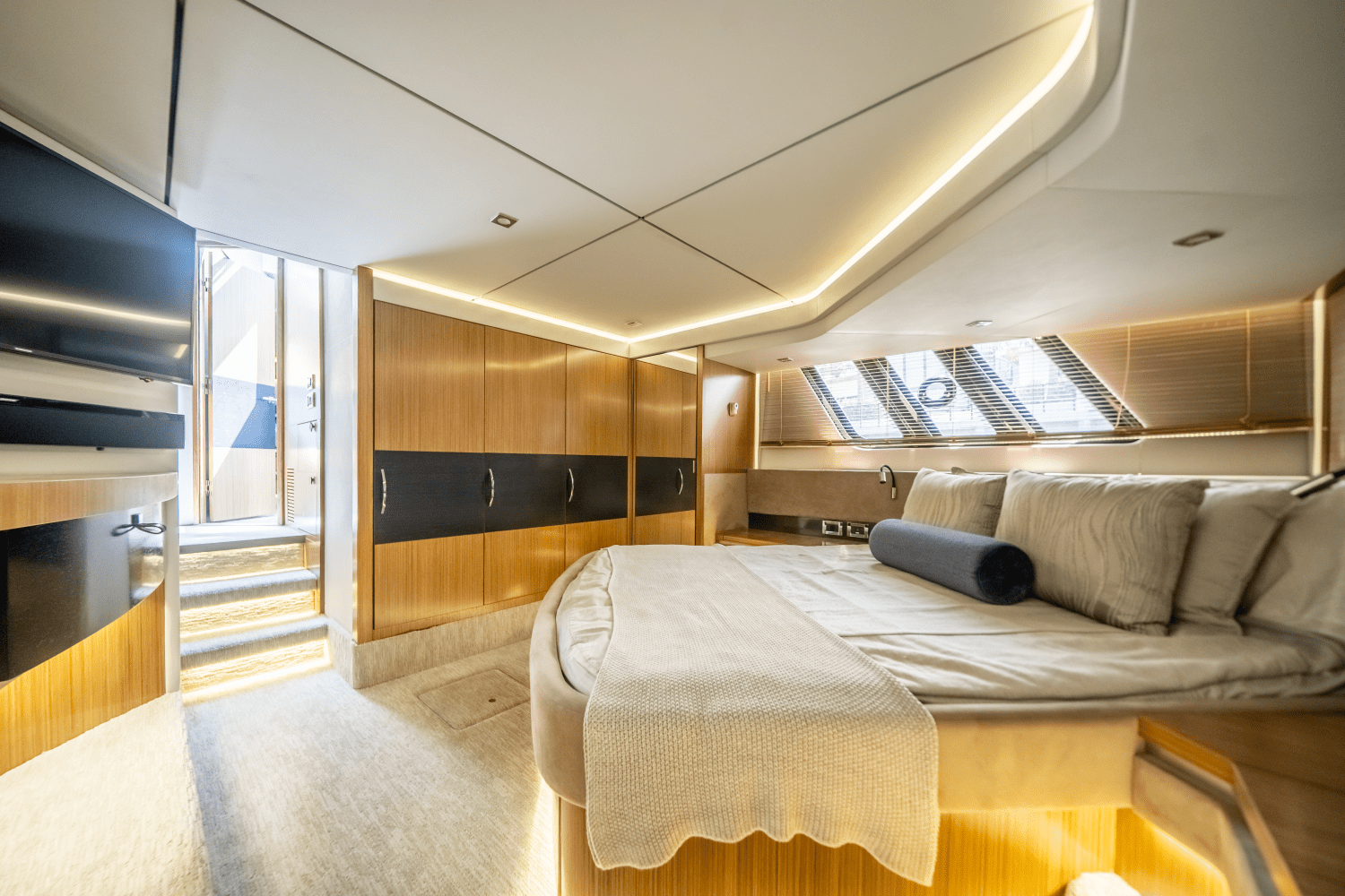 2018 Sea Ray 59 FLY Image Thumbnail #26